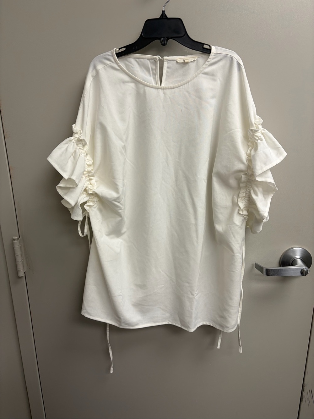 Easel White Ruffle Sleeve Drawstring Top - Picture 4 of 9
